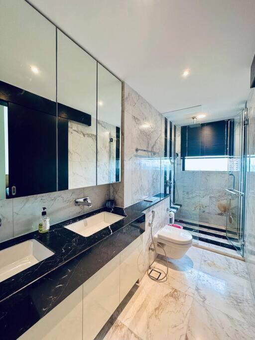 D1Mension 3Br Luxury Condo City Center In Dist 1 مدينة هوشي منه المظهر الخارجي الصورة