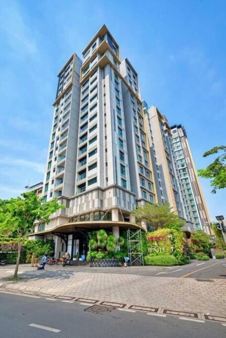 D1Mension 3Br Luxury Condo City Center In Dist 1 مدينة هوشي منه المظهر الخارجي الصورة